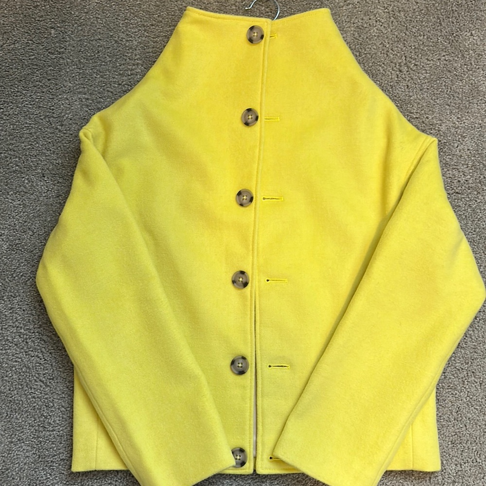 Coat Brand： Wing Free